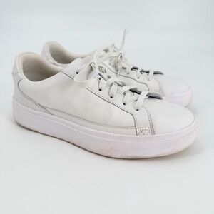 Kizik White Vega Slip On Sneakers Women’s 7